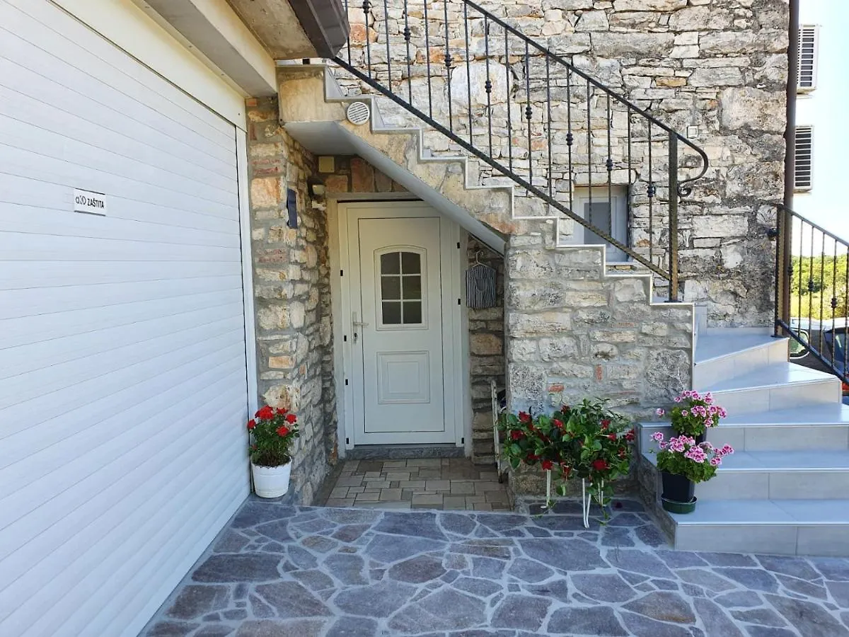 Private Accommodation Kanegra Umag 0*,
