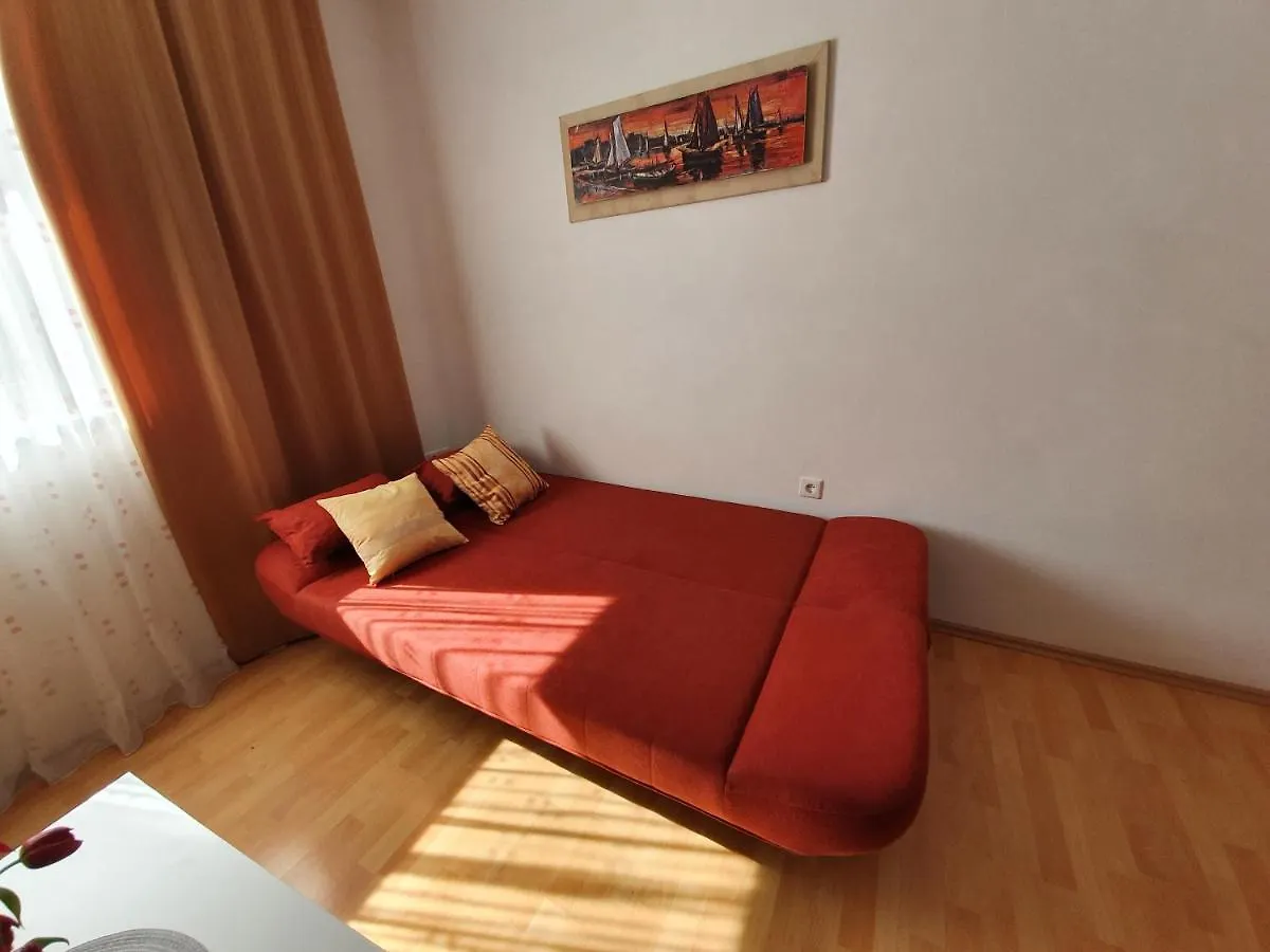 Private Accommodation Kanegra Umag Apartment